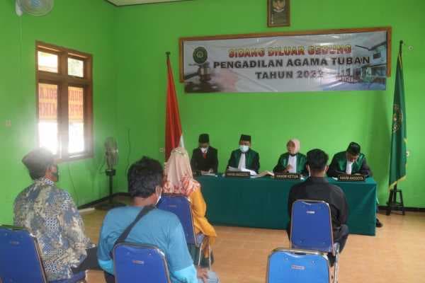 SIDANG LUAR GEDUNG TANGGAL 18 MARET 2022 DI DESA TALANGKEMBAR KECAMATAN MONTONG