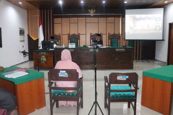 PELAKSANAAN SIDANG TELECONFERENCE PERTAMA DI PENGADILAN AGAMA TUBAN