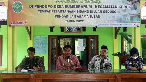 PENGADILAN AGAMA TUBAN GELAR SIDANG LUAR GEDUNG UNTUK MEMBERIKAN EXCELLENT SERVICE KEPADA MASAYARAKAT.