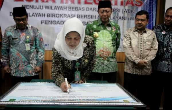 CANANGKAN PEMBANGUNAN ZONA INTEGRITAS SELANGKAH LAGI PA. TUBAN MENUJU WBK DAN WBBM