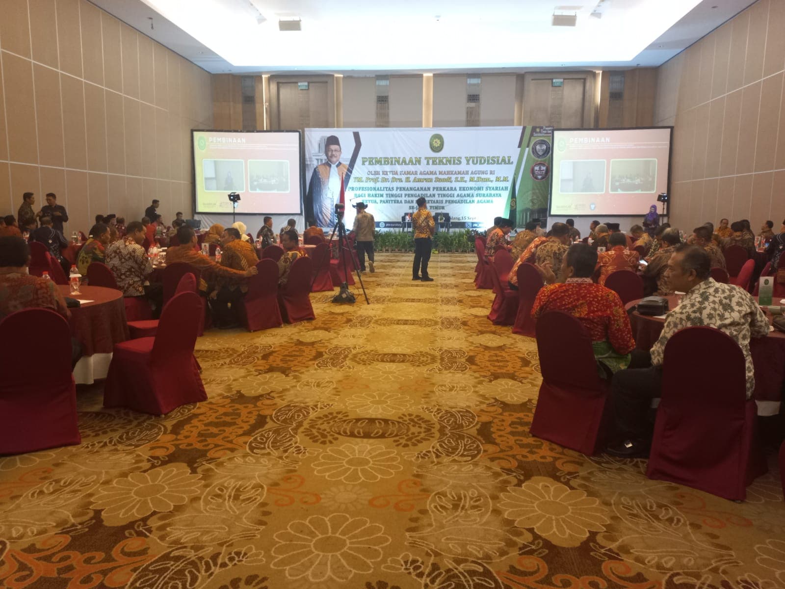 PA Tuban mengikuti Pembinaan Profesionalitas Penanganan Perkara Ekonomi Syariah di Lingkungan Pengadilan Tinggi Agama Surabaya