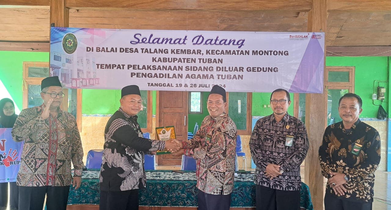 Wujud Nyata Pelayanan Prima,
PA Tuban Laksanakan Sidang Keliling
