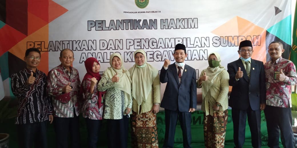 KETUA PA TUBAN MENGHADIRI PELANTIKAN HAKIM PA PATI PADA HARI JUM'AT