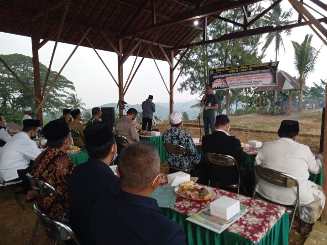 Rukyatul Hilal di Desa Banyuurip Tuban